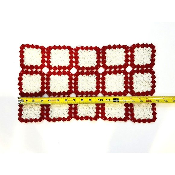 Vintage Set of 3 Crochet Granny Square Pattern Red White 3 Sizes Handmade - Picture 7 of 7